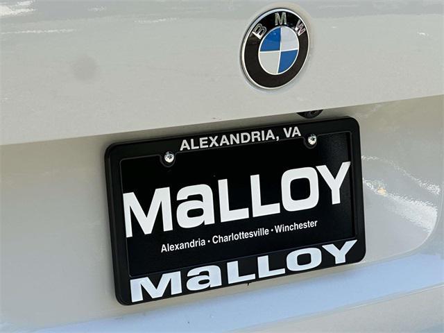 Photo of 2015 Alpine White BMW X1