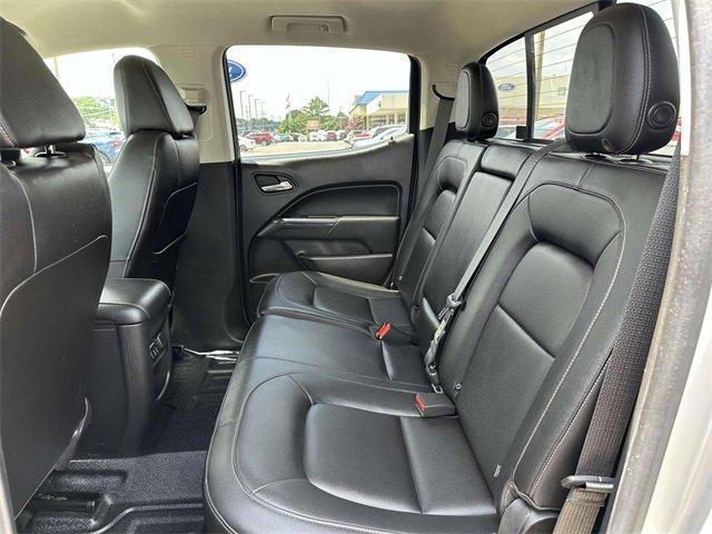 Photo of 2017 Silver Ice Metallic Chevrolet Colorado