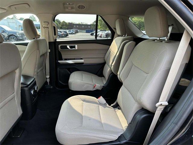 Photo of 2022 Agate Black Metallic Ford Explorer