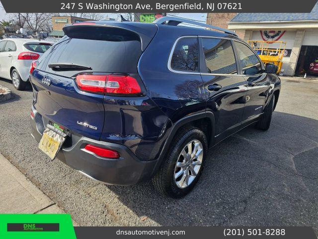 Photo of 2014  Jeep Cherokee