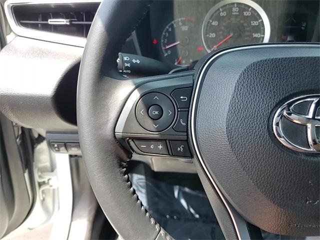Photo of 2021 White Toyota Corolla