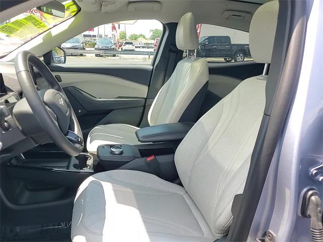 Photo of 2022 Iced Blue Silver Metallic Ford Mustang Mach-E