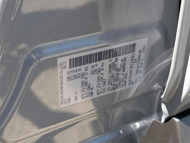 Photo of 2023 Boulder Gray Pearl Nissan Rogue
