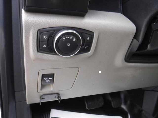 Photo of 2018 Oxford White Ford F-150