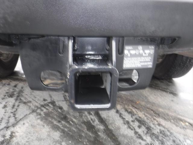 Photo of 2013 Summit White GMC Sierra 2500
