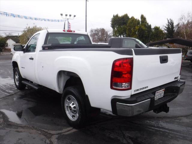 Photo of 2013 Summit White GMC Sierra 2500