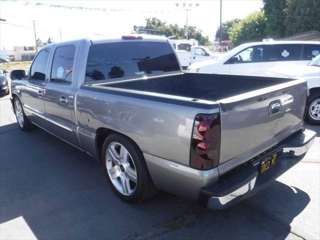 Photo of 2006 Blue Granite Metallic Chevrolet Silverado 1500