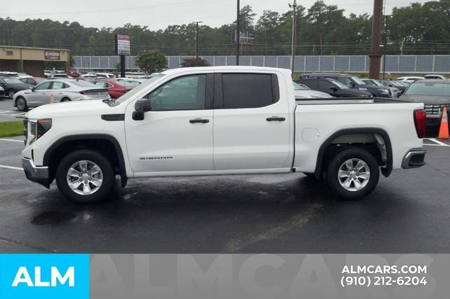 Photo of 2023 Summit White GMC Sierra 1500