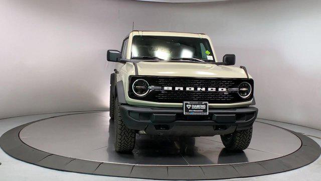 Photo of 2025 DESERT SAND Ford Bronco