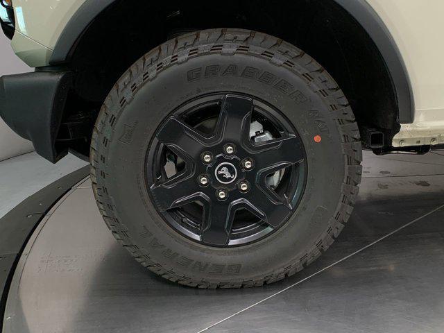 Photo of 2025 DESERT SAND Ford Bronco