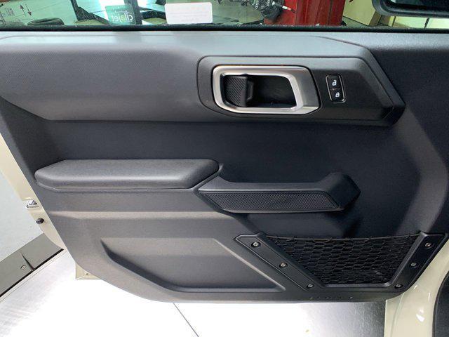 Photo of 2025 DESERT SAND Ford Bronco