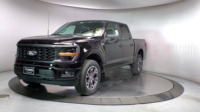 Photo of 2025 AGATE BLACK METALLIC Ford F-150