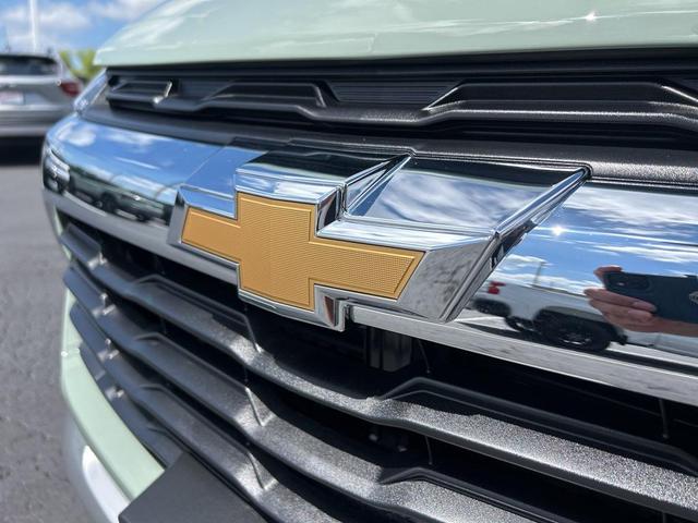 Photo of 2026 Cacti Green Chevrolet Trailblazer