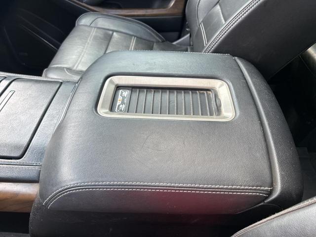 Photo of 2018 Onyx Black GMC Yukon