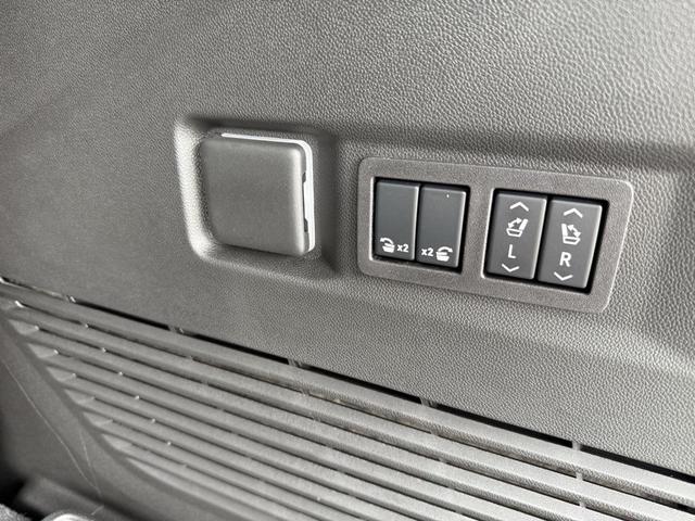 Photo of 2025 Sterling Gray Metallic Chevrolet Tahoe