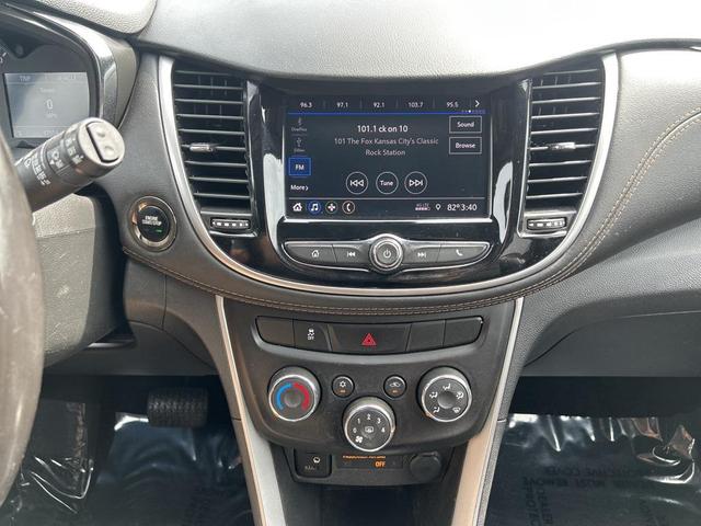 Photo of 2022 Summit White Chevrolet Trax