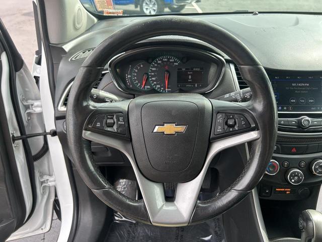Photo of 2022 Summit White Chevrolet Trax