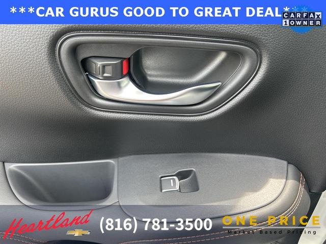 Photo of 2024 Platinum White Pearl Honda HR-V