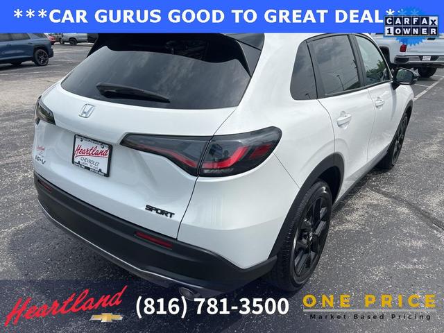 Photo of 2024 Platinum White Pearl Honda HR-V