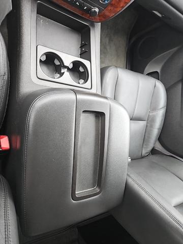 Photo of 2013 Summit White Chevrolet Tahoe
