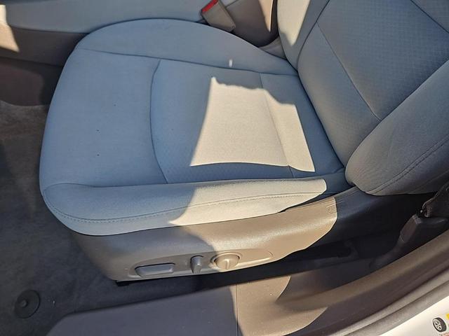 Photo of 2022 Summit White Chevrolet Malibu
