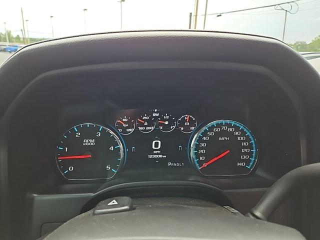 Photo of 2017 Summit White GMC Sierra 2500