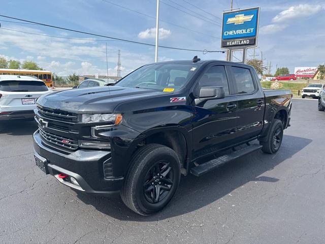 Photo of 2022 Black Chevrolet Silverado 1500