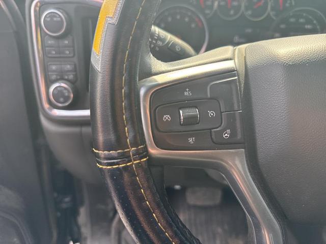 Photo of 2022 Black Chevrolet Silverado 1500