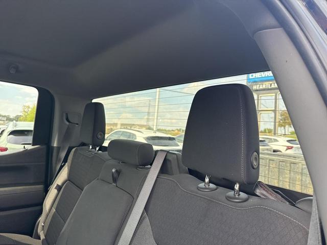 Photo of 2022 Black Chevrolet Silverado 1500