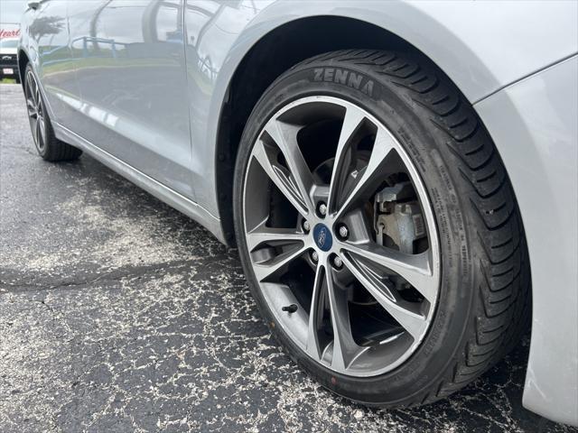 Photo of 2019 Ingot Silver Ford Fusion