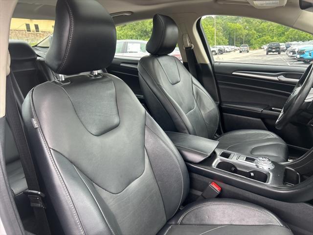 Photo of 2019 Ingot Silver Ford Fusion
