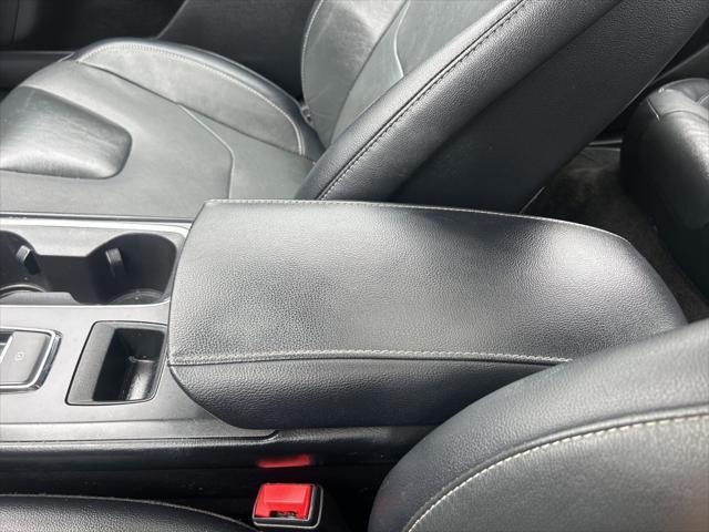 Photo of 2019 Ingot Silver Ford Fusion