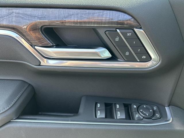 Photo of 2026 Black Chevrolet Silverado 1500
