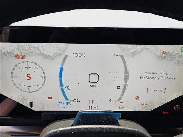 Photo of 2025 Interstellar White GMC HUMMER EV SUV