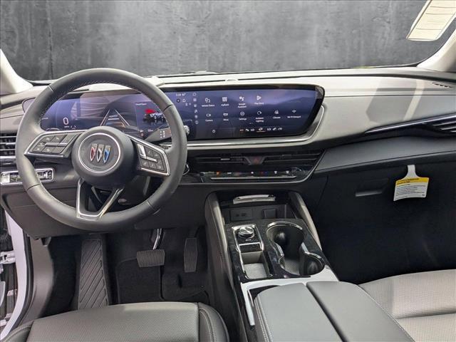 Photo of 2025 Iridescent White Tricoat Buick Envision