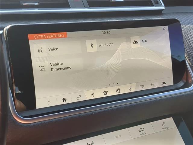 Photo of 2018 Black Land Rover Range Rover Velar