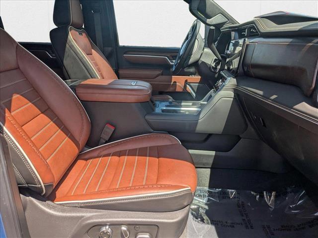 Photo of 2025 Downpour Metallic GMC Sierra 3500
