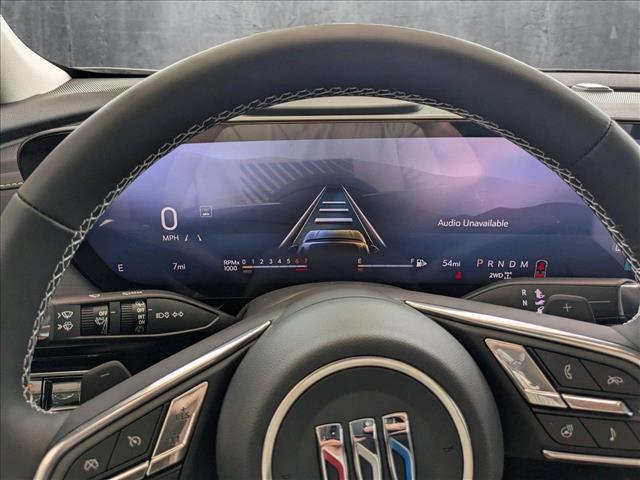Photo of 2025 Iridescent White Tricoat Buick Envision