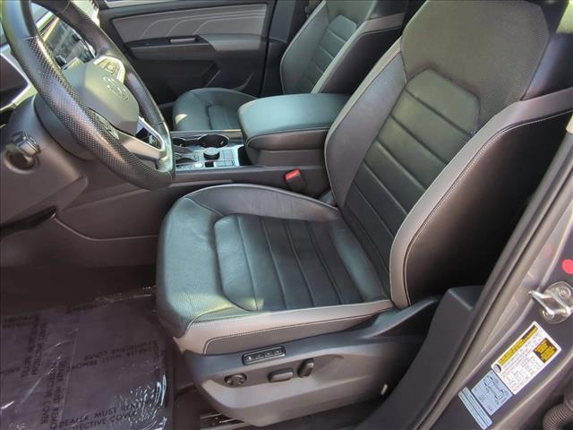 Photo of 2021 Platinum Gray Metallic Volkswagen Atlas