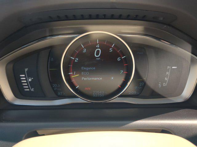 Photo of 2015 Rich Java Metallic Volvo XC60