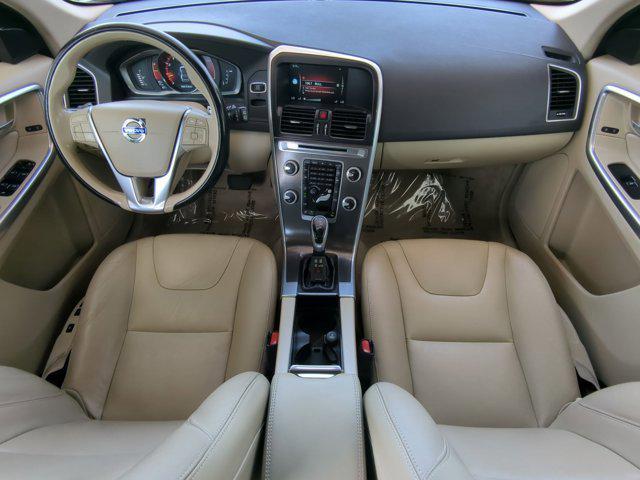 Photo of 2015 Rich Java Metallic Volvo XC60