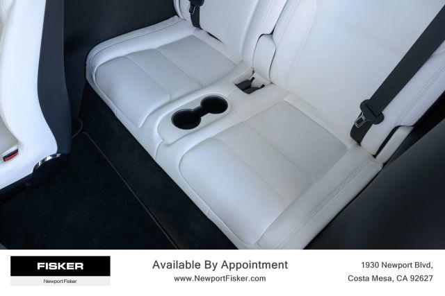 Photo of 2019 Gray Tesla Model X