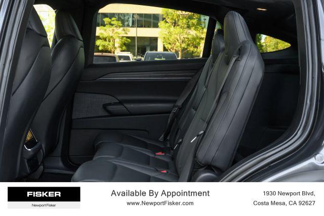 Photo of 2022 Gray Tesla Model X
