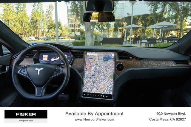 Photo of 2020 White Tesla Model S