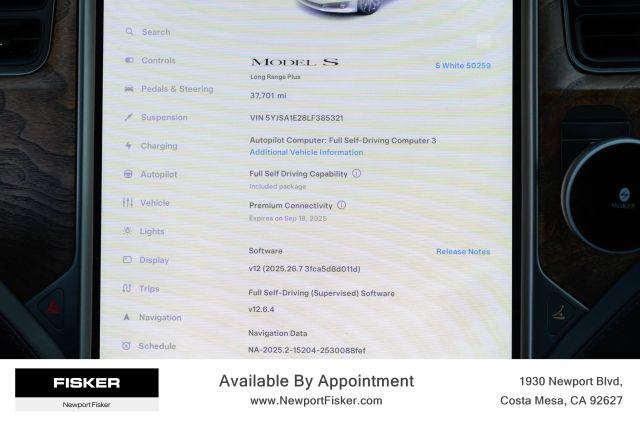 Photo of 2020 White Tesla Model S