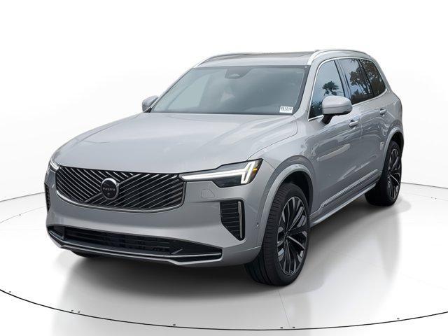 Photo of 2025 Silver Dawn Metallic Volvo XC90