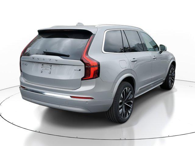 Photo of 2025 Silver Dawn Metallic Volvo XC90
