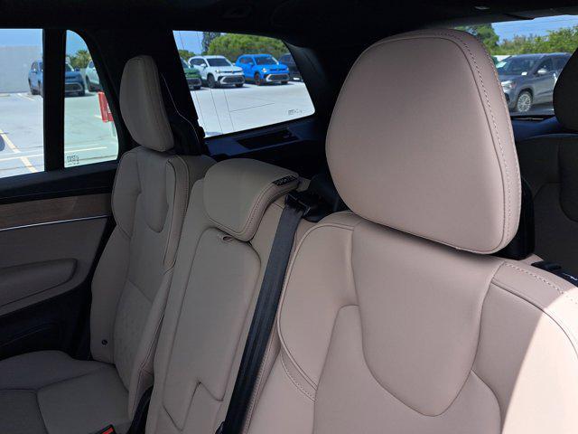 Photo of 2026 Denim Blue Metallic Volvo XC90