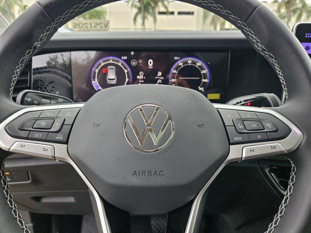Photo of 2025 Pure White Volkswagen Tiguan