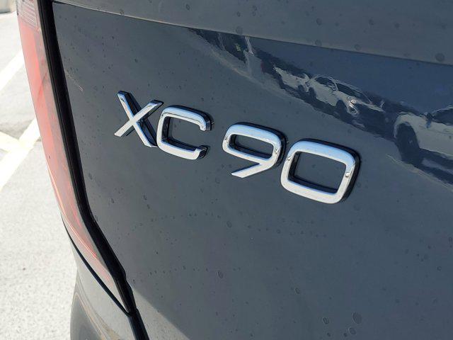 Photo of 2025 Denim Blue Metallic Volvo XC90